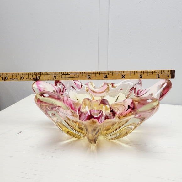 Murano Art Glass Vintage Ashtray Pink Yellow Mid-Century Italian Glass 8" x 6" - Picture 9 of 16